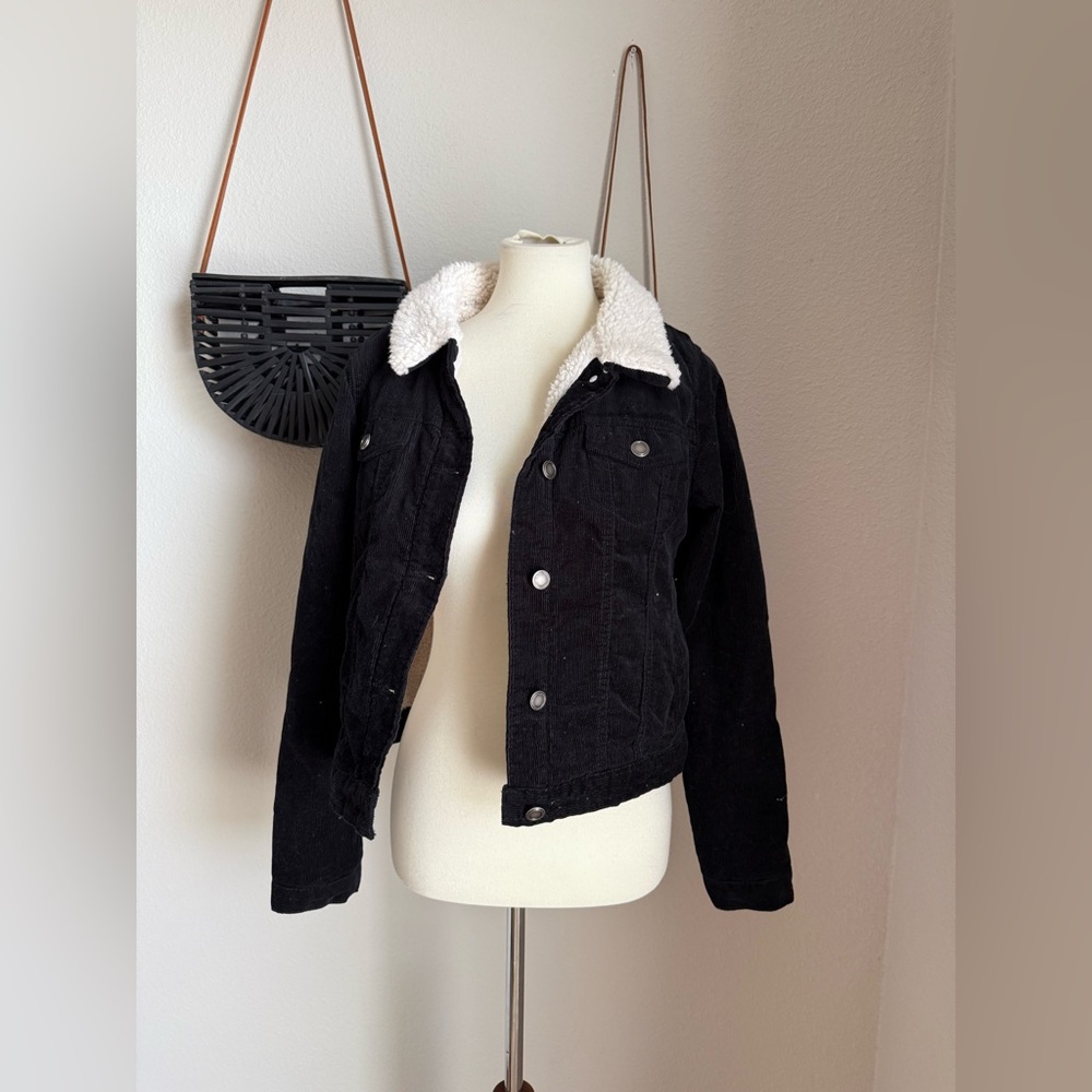 BBJ Los Angeles Black Corduroy Sherpa Jacket, Size Large